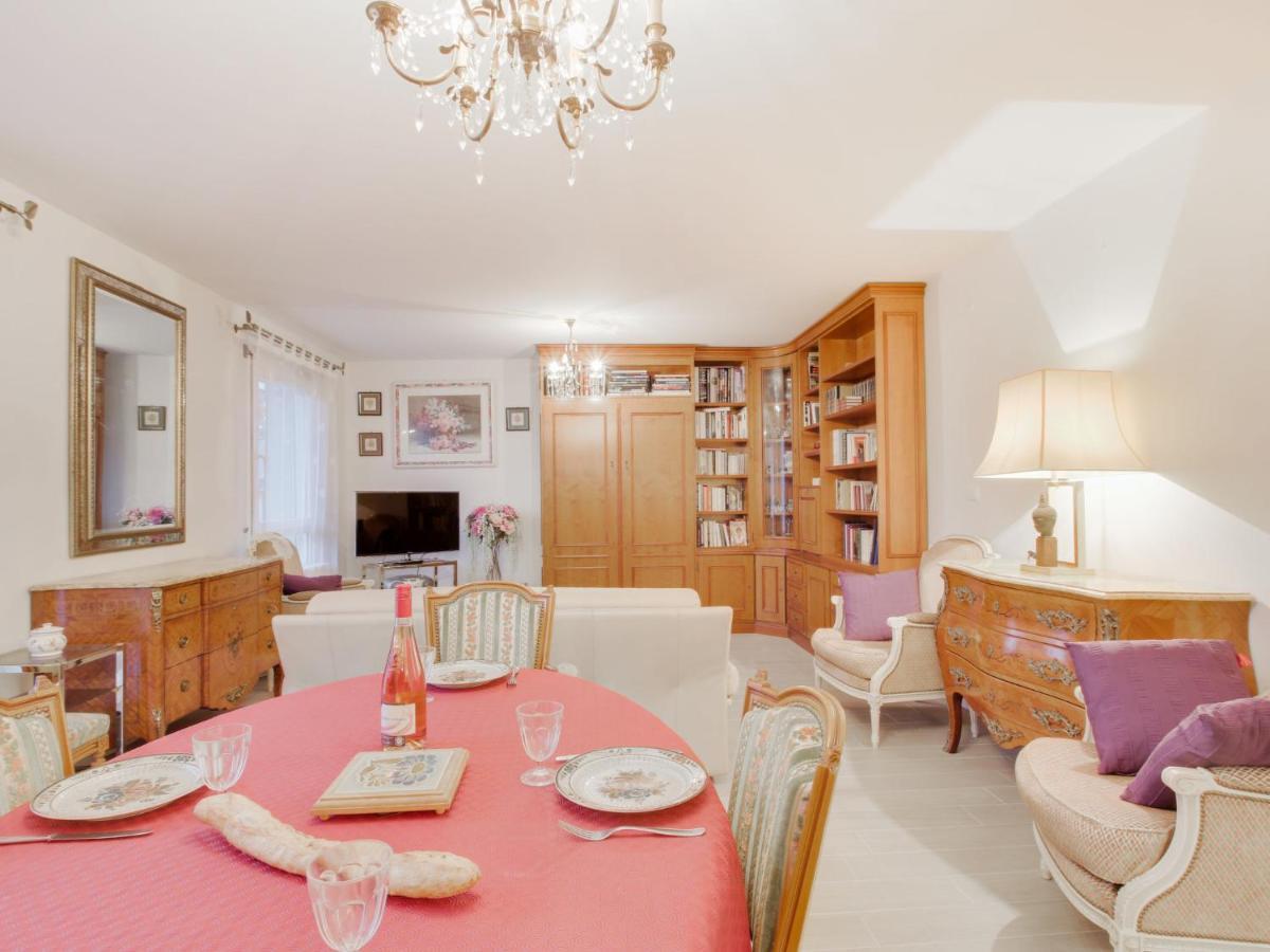 Apartment Le Hoche By Interhome 디나르 외부 사진